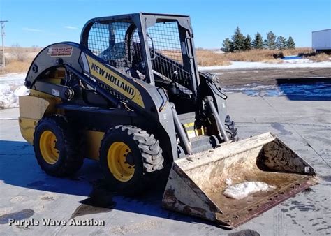 2013 new holland l225 skid steer|new holland l225 oil capacity.